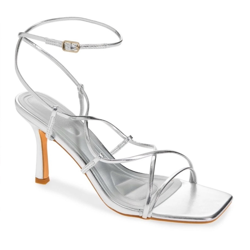Azalea Wang Kaylin Sandal - Silver - NIB - Size 9 - Picture 2 of 8